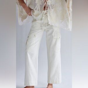Free People Park Ave Pull-On Cargo Pants in the soft “Tofu” cream 🤍